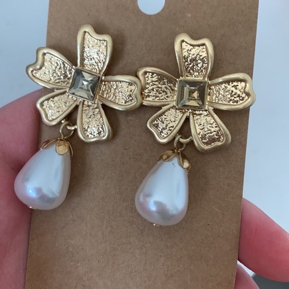 Gold Flower Pearl Drop Earrings - Picture 4 of 4